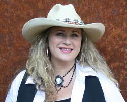 Shiloh Sophia Mccloud - Anima Artista